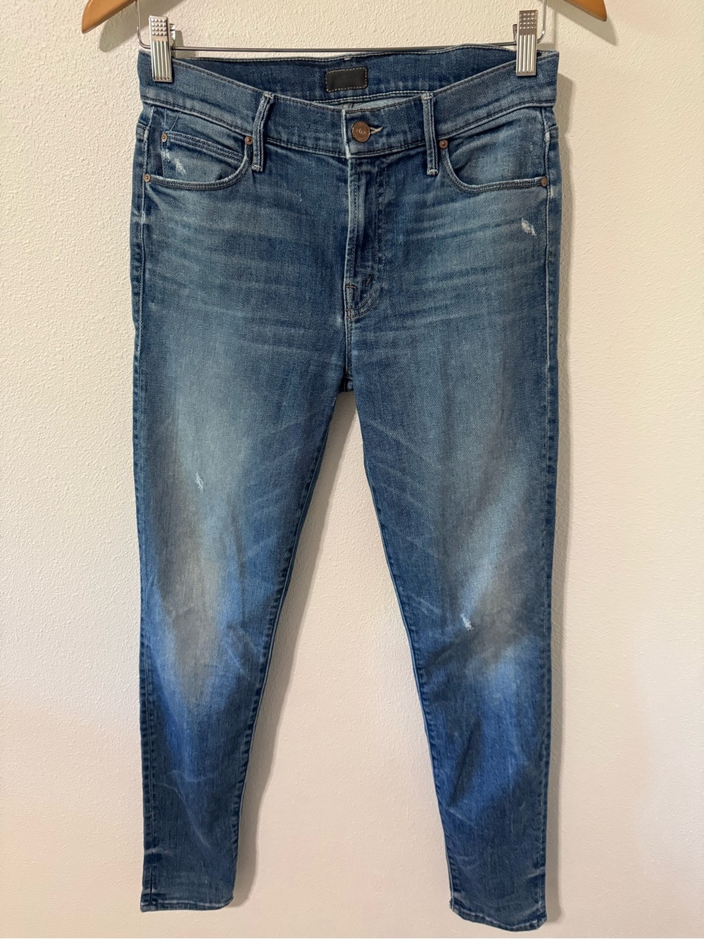 Mother The Charmer Skinny Jeans Lost and Found Wash Light Distressing-29